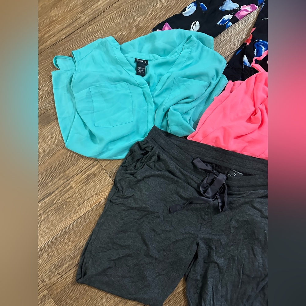 Torrid size 0 Bundle - Picture 4 of 5